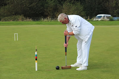 Tony Jennings Pegging out Black Ball to win 26-6