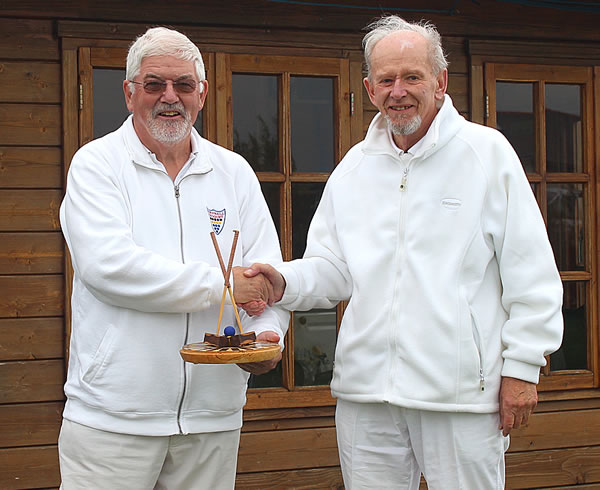 Golf Handicap Singles Tournament Final John Perry (Runner Up) congratulates Des Honey (Winner)
