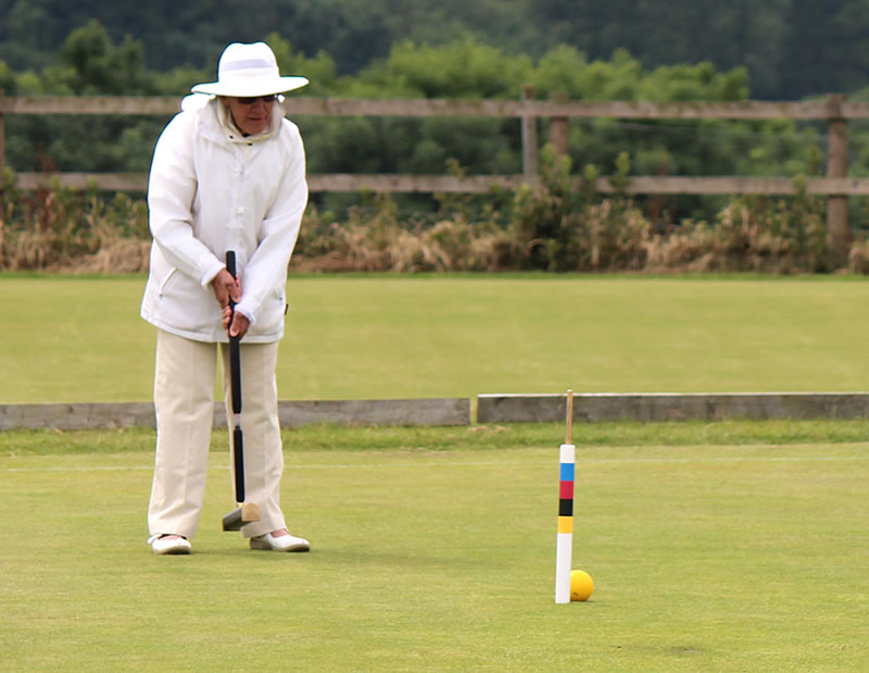 Margaret pegging out to win one of her games