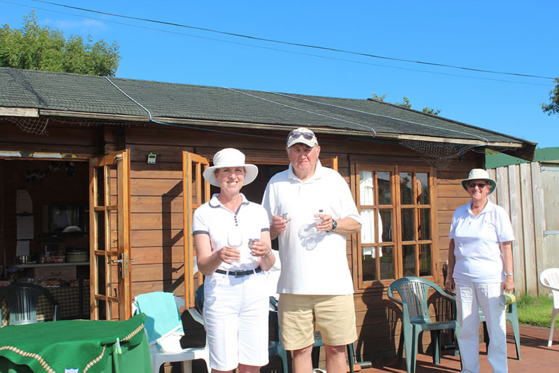 Kathryn & Bob winners of The Golf Doubles Tournament