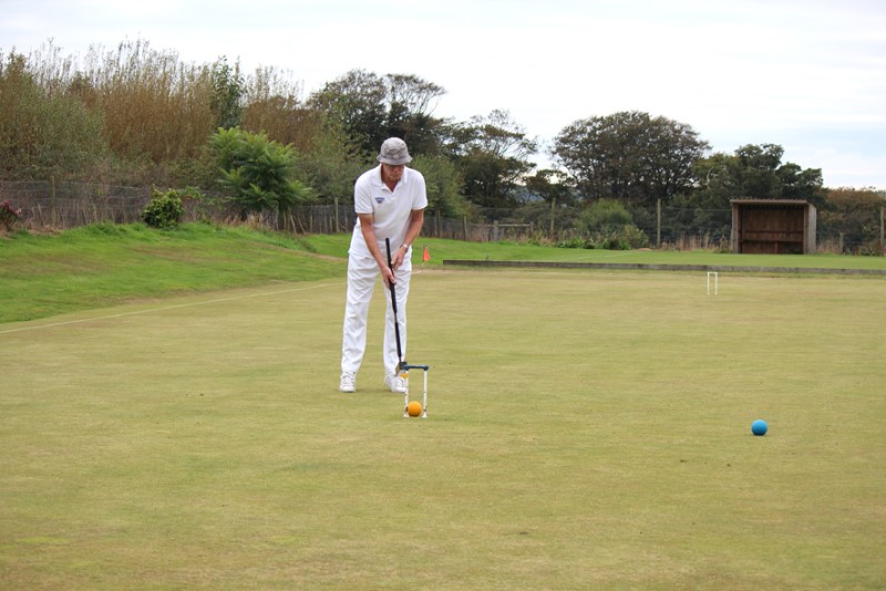 Final Dowding Cup Tournament, David runs 2 back trying to catch up Des