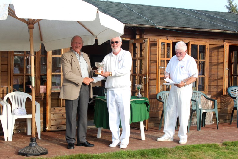 Finals Day, Ian Wilson receives the Rosemary Bradshaw Bowl, for Short Croquet Summer Tournament