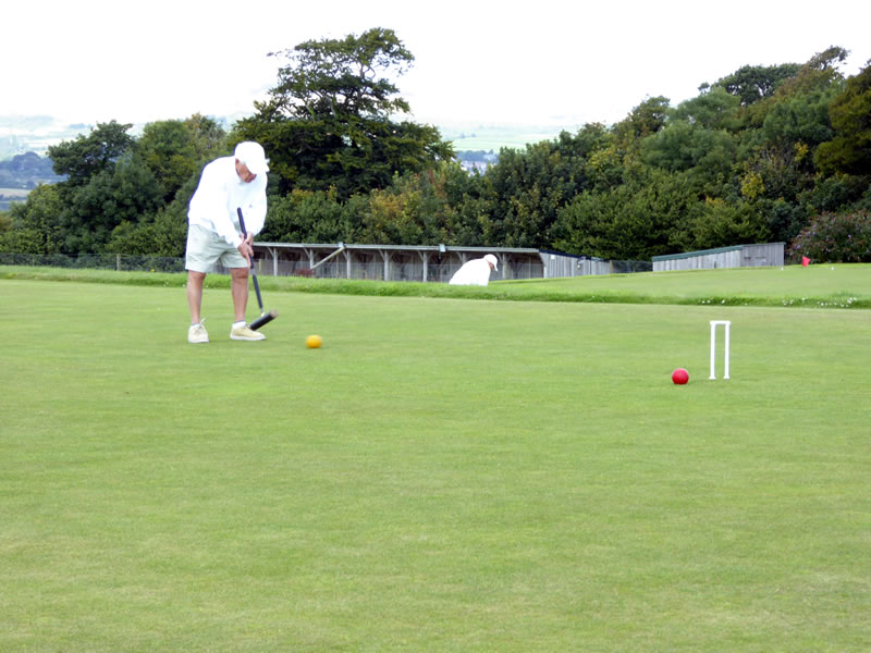 Russell Moore approaching 4 (Winner) 